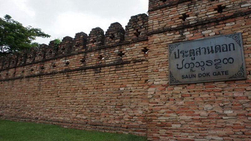 4 Historical gate, Chiang Mai